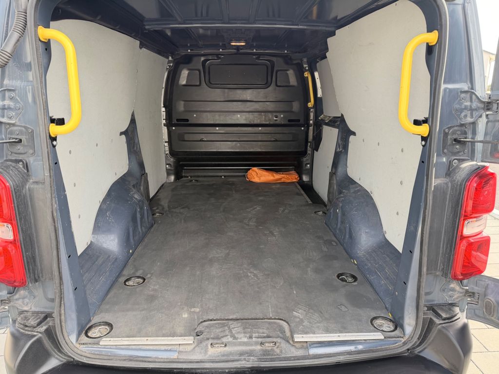 CITROEN JUMPY L3/HEAD-UP/NAVI/ACC/KAMERA/PTS/1.HAND CITROEN JUMPY L3/HEAD-UP/NAVI/ACC/KAMERA/PTS/1.HAND