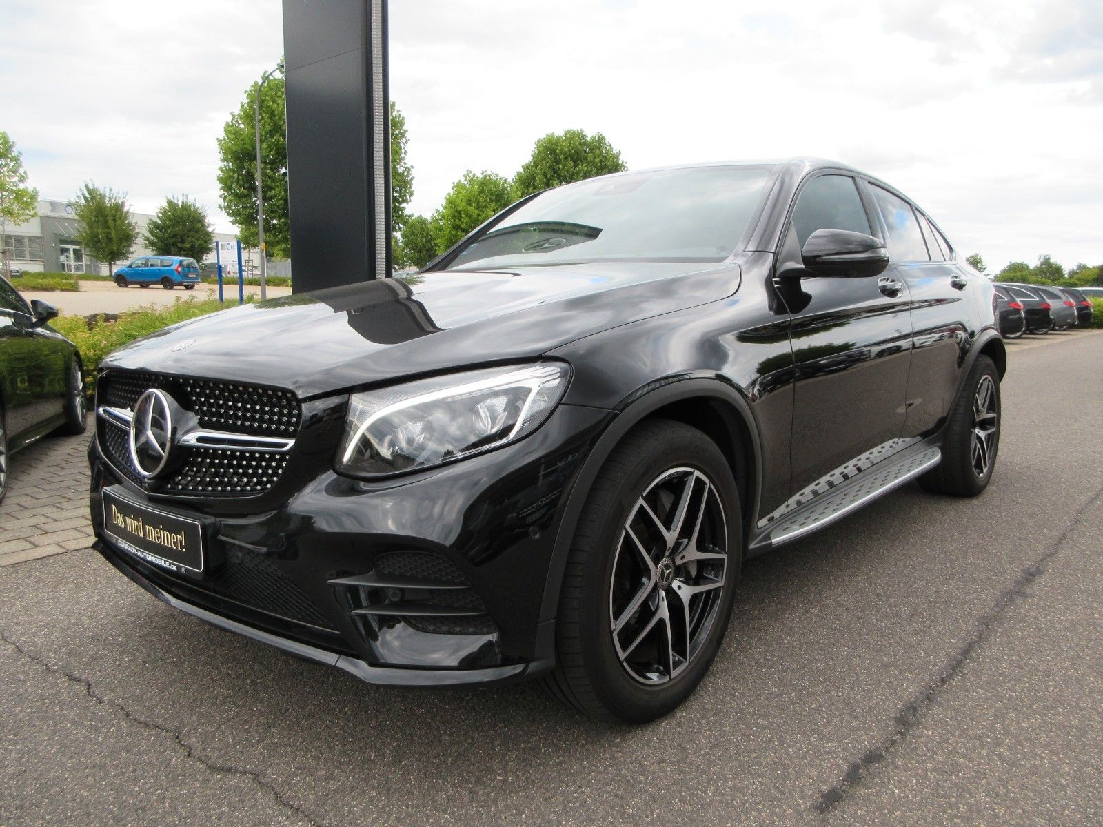 MERCEDES-BENZ GLC 300 Coupé AMG 4M 9G LED Navi 360° Ambi Night