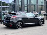 Renault Megane Coupé Sport TCe 275 S-HE/NAVI/R-CAM/BOSE - Renault Megane mit Benzin-Antrieb: Navigationssystem, Sportwagen, Klimaautomatik