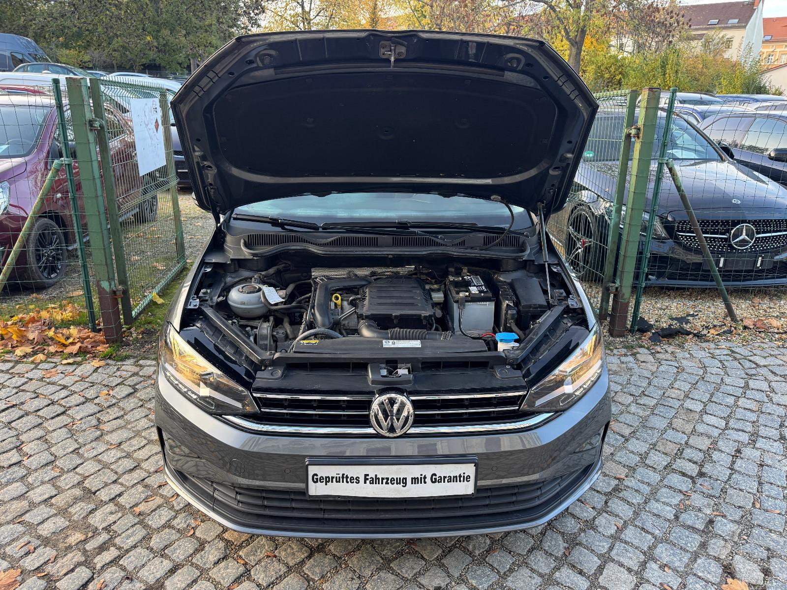 Volkswagen Golf SportsvanVII Trendline PDC V+H Tempomat AHK, миниатюра 17
