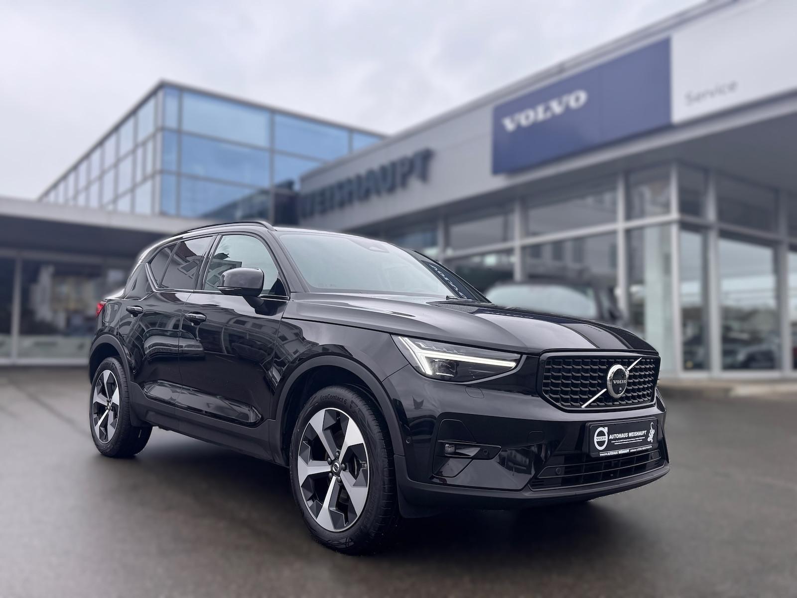 Volvo XC40 B3*Plus Dark*NP 52.380*ACC*BLIS*360*Pixel*
