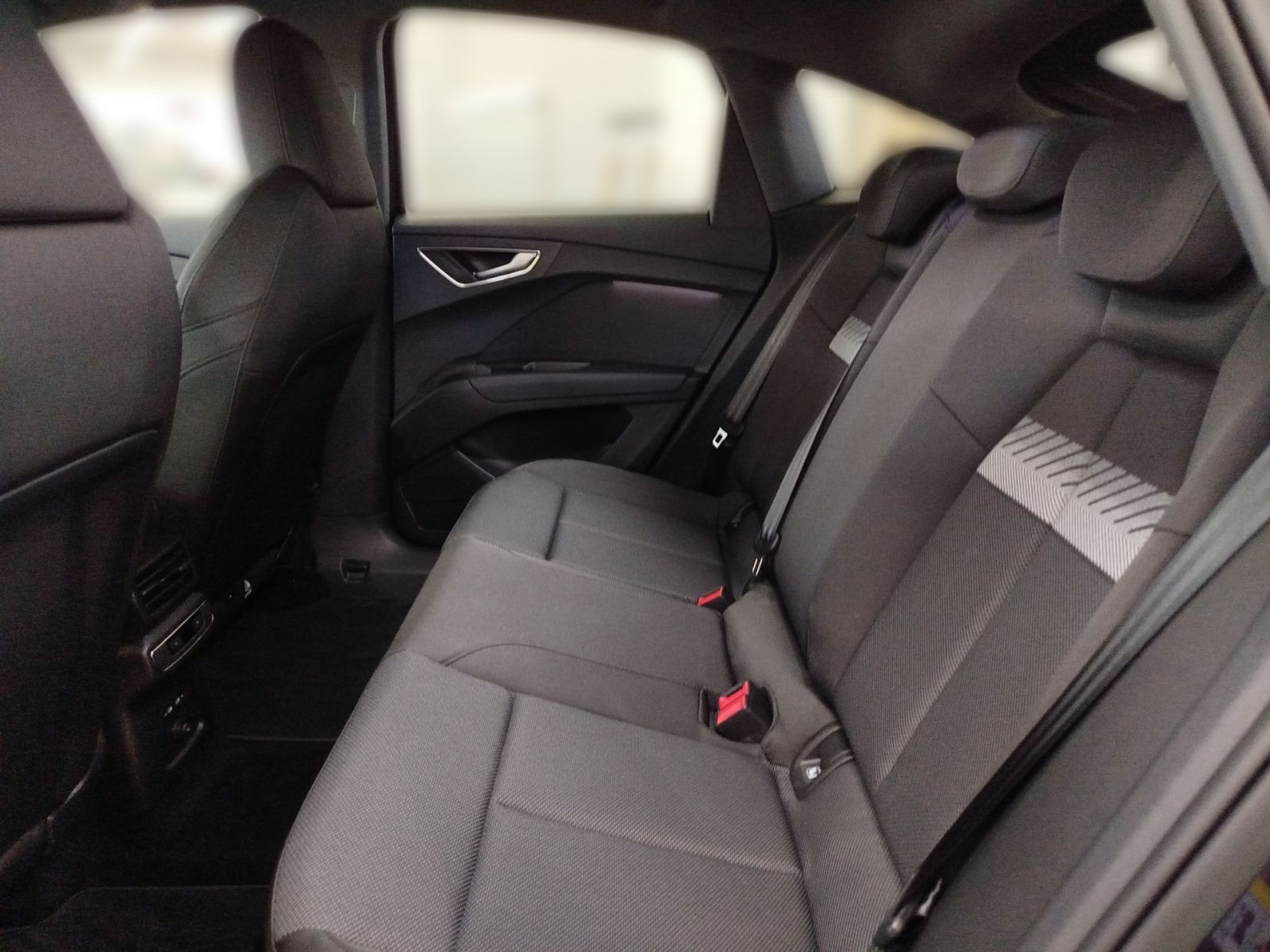 Audi Q4 e-tron - Bild 11