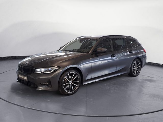 BMW 320d xDrive Touring Sport Line Automatic Head-Up