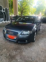Audi AUDI A3 MOTOR 2,0 NUE TÜV TOP Zustande - Audi A3: Motor