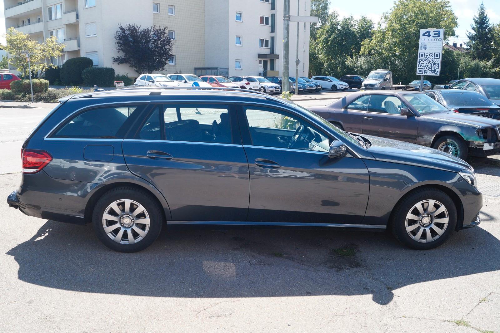 Mercedes-Benz E250 2014 — photo 9