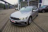 Volkswagen Passat Variant 2.0 TSI DSG R-Line LED ACC Navi - Volkswagen Passat Variant mit Benzin-Antrieb: Automatik