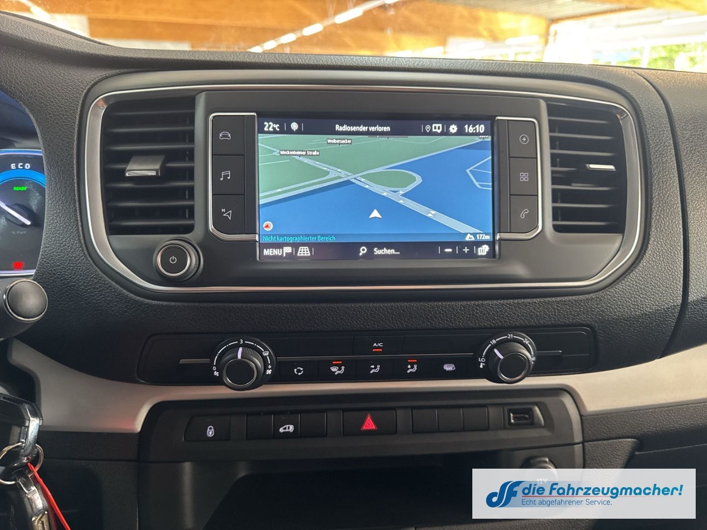 Fahrzeugabbildung Opel Vivaro Kasten -e Elegance L Navi Apple CarPlay A