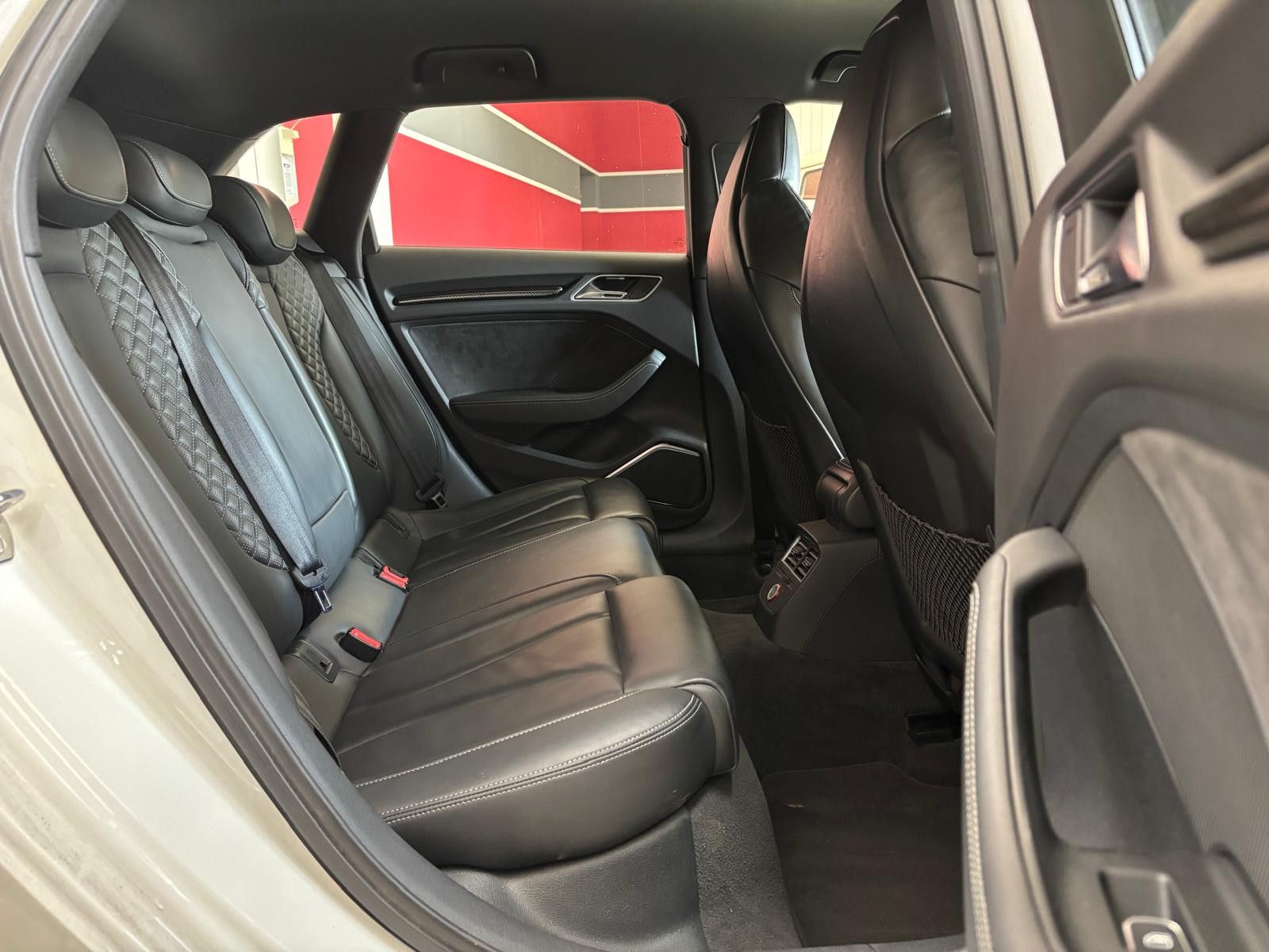 Fahrzeugabbildung Audi RS3 2.5TFSI quattro noOPF*B&O*Carbon*280kmh*LED