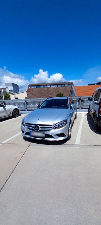 Image of Mercedes-Benz C 200