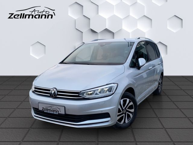 Volkswagen Touran Active 1.5TSI 110kW DSG AHZV LED PDC Navi