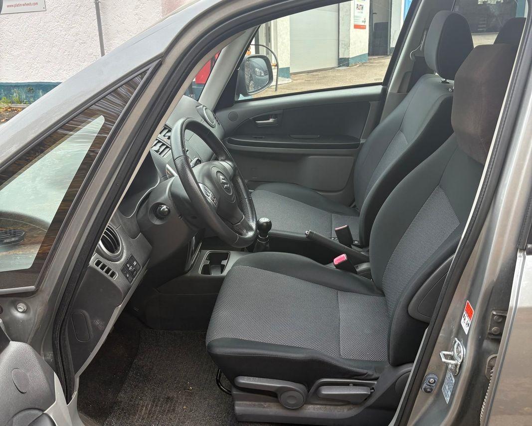 Suzuki SX4 1.6 VVT 2WD Comfor*KLIMA*SITZHEIZUNG*TÜV-NEU