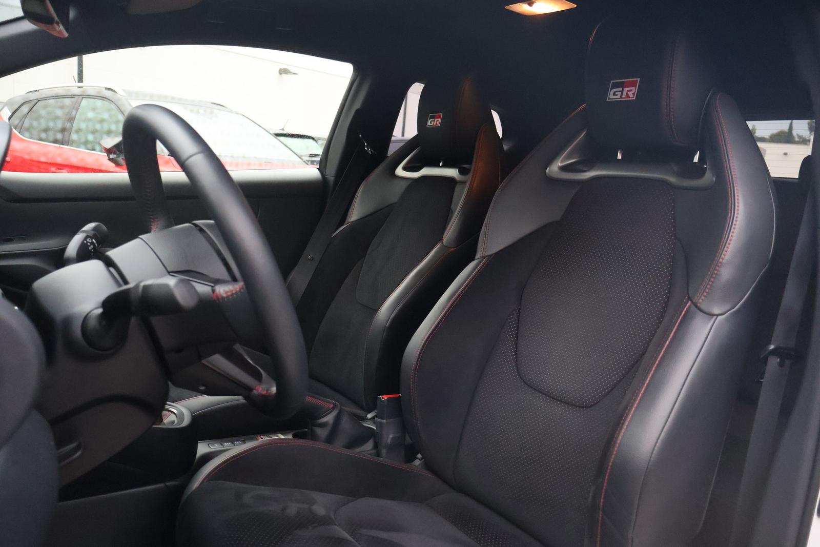 Toyota Yaris 1.6 GR 4WD LED ACC Android Apple DAB, миниатюра 11