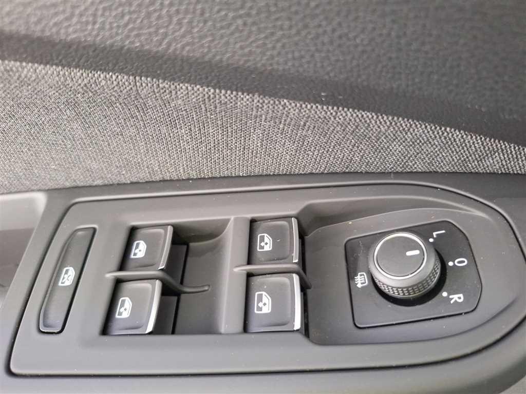 Volkswagen Golf Variant Life 1.5 TSI Top-Paket Business, миниатюра 15
