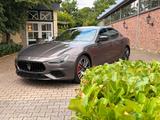 Maserati Ghibli Ghibli Trofeo 3.8 V8 Carbon-Pack  Bowers  - Maserati Ghibli Trofeo mit Benzin-Antrieb