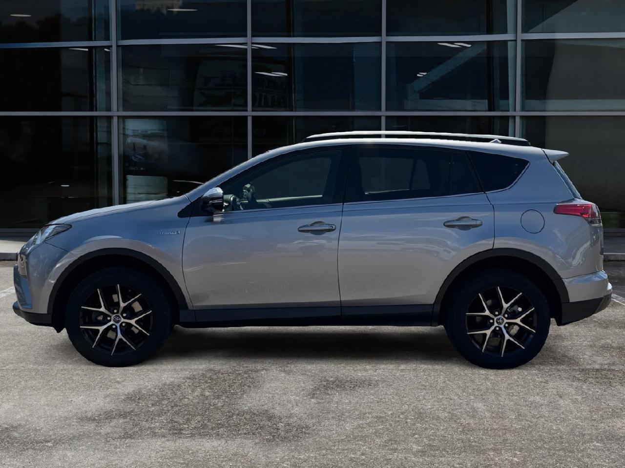 Toyota RAV4 Hybrid Style Selection