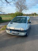 Renault Twingo C06 Phase 3 - Renault Twingo: C06