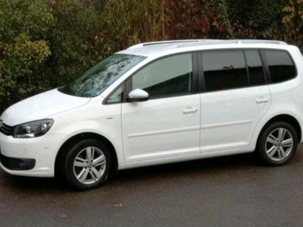 Volkswagen Vw Touran cup 1,4 tsi  7 sitzer