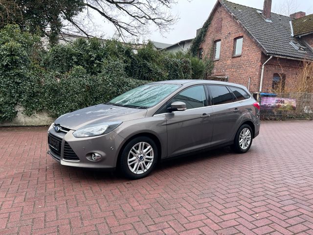 Ford Focus Turnier 2.0TDCI Automatik Titanium