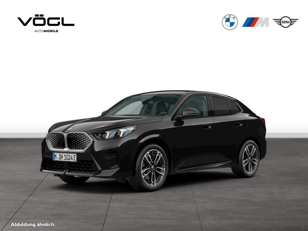 Image of BMW iX2