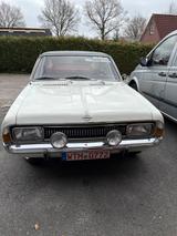 Opel Commodore - Opel Commodore mit Benzin-Antrieb
