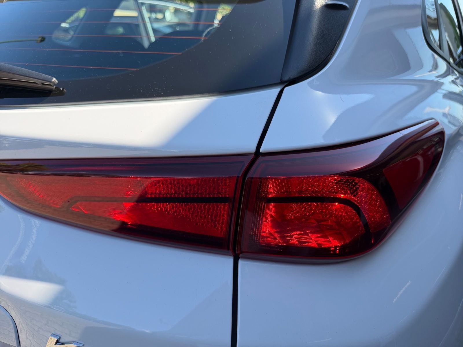 Fahrzeugabbildung Hyundai KONA Select Elektro 11 kW OBC Sitzheizung