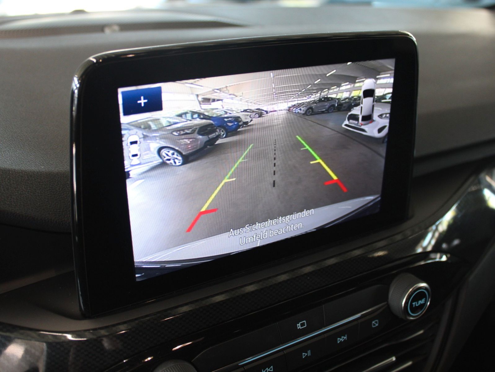 Fahrzeugabbildung Ford Kuga 2.5 PHEV ST-Line X Aut. AHK PANO ACC uvm.