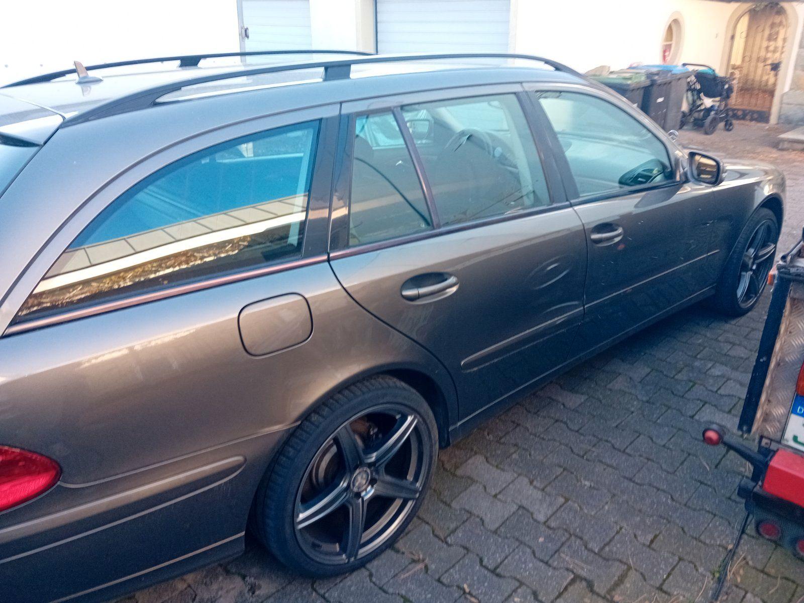 Mercedes-Benz E220 2008 — photo 5