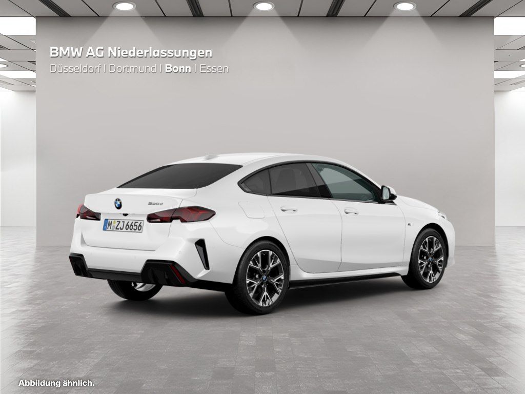 BMW 220 - Bild 4