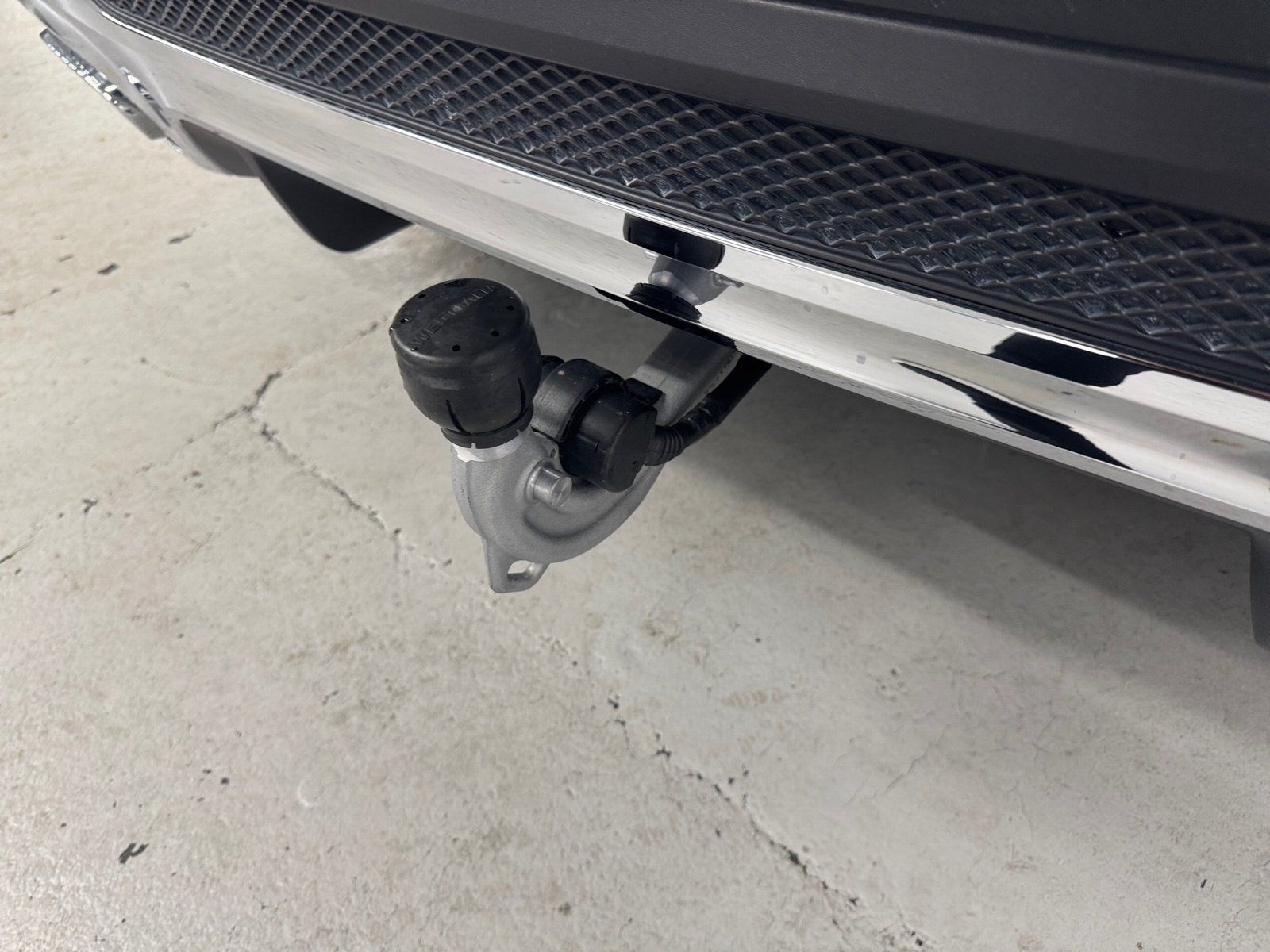 Fahrzeugabbildung Mercedes-Benz GLB 200 AMG Line*AHK*Distronic*MultiBeam*Kamera*