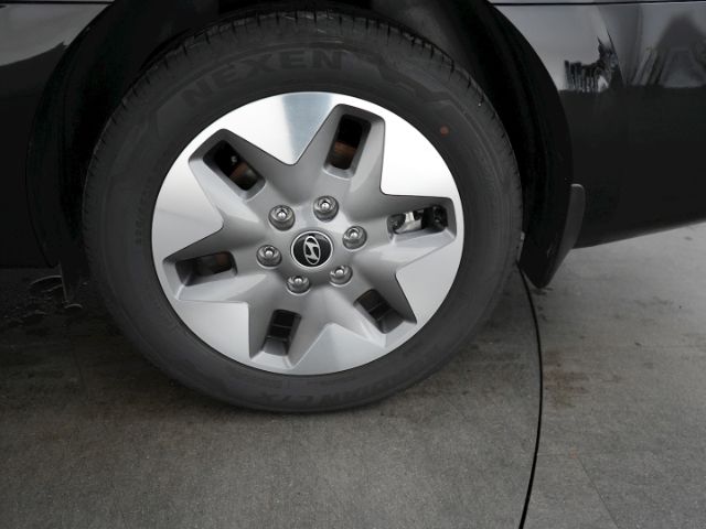 STARIA HEV PRIME AT 9-SITZER+VOLL LED+360 GRAD K