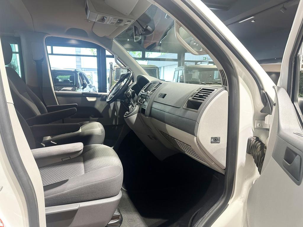 Volkswagen T5 Caravelle