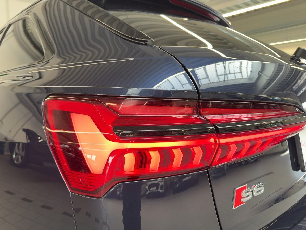 Audi S6 - Bild 14