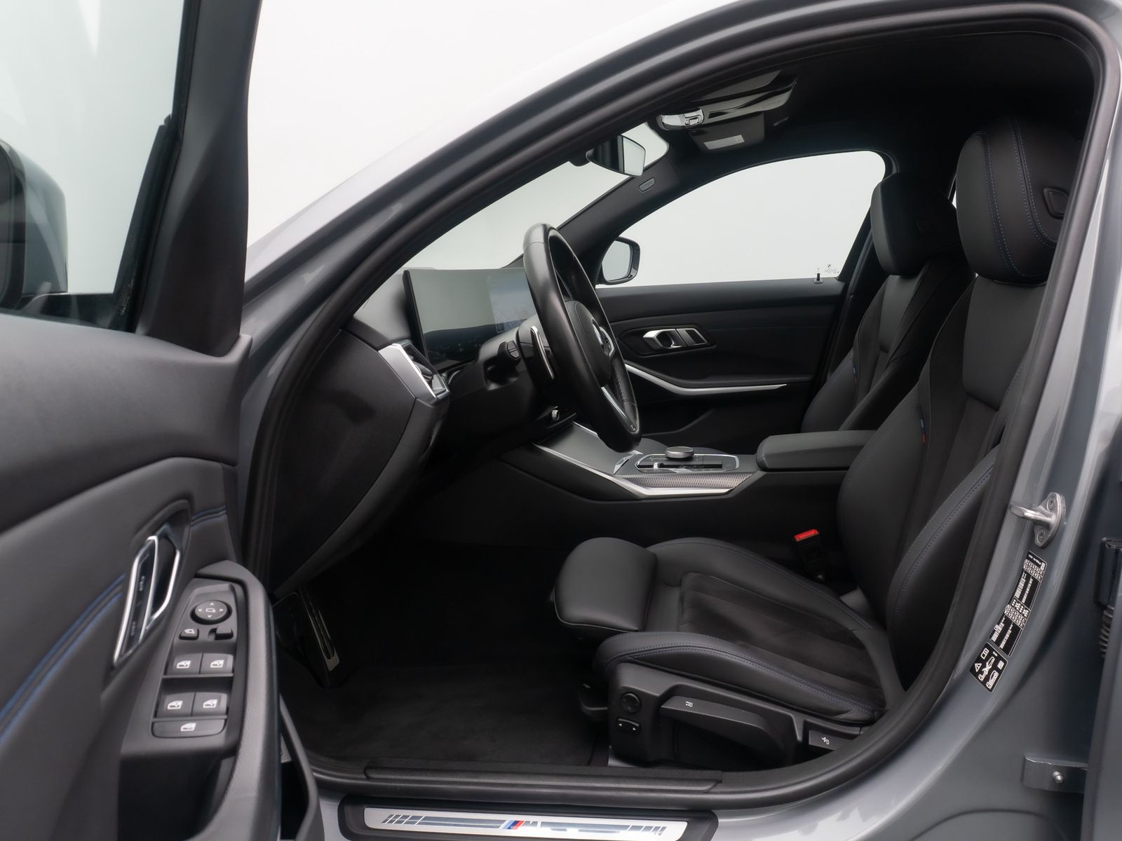 Fahrzeugabbildung BMW 320d xD M Sport Komfort DAB Cockpit+ Geschwindig