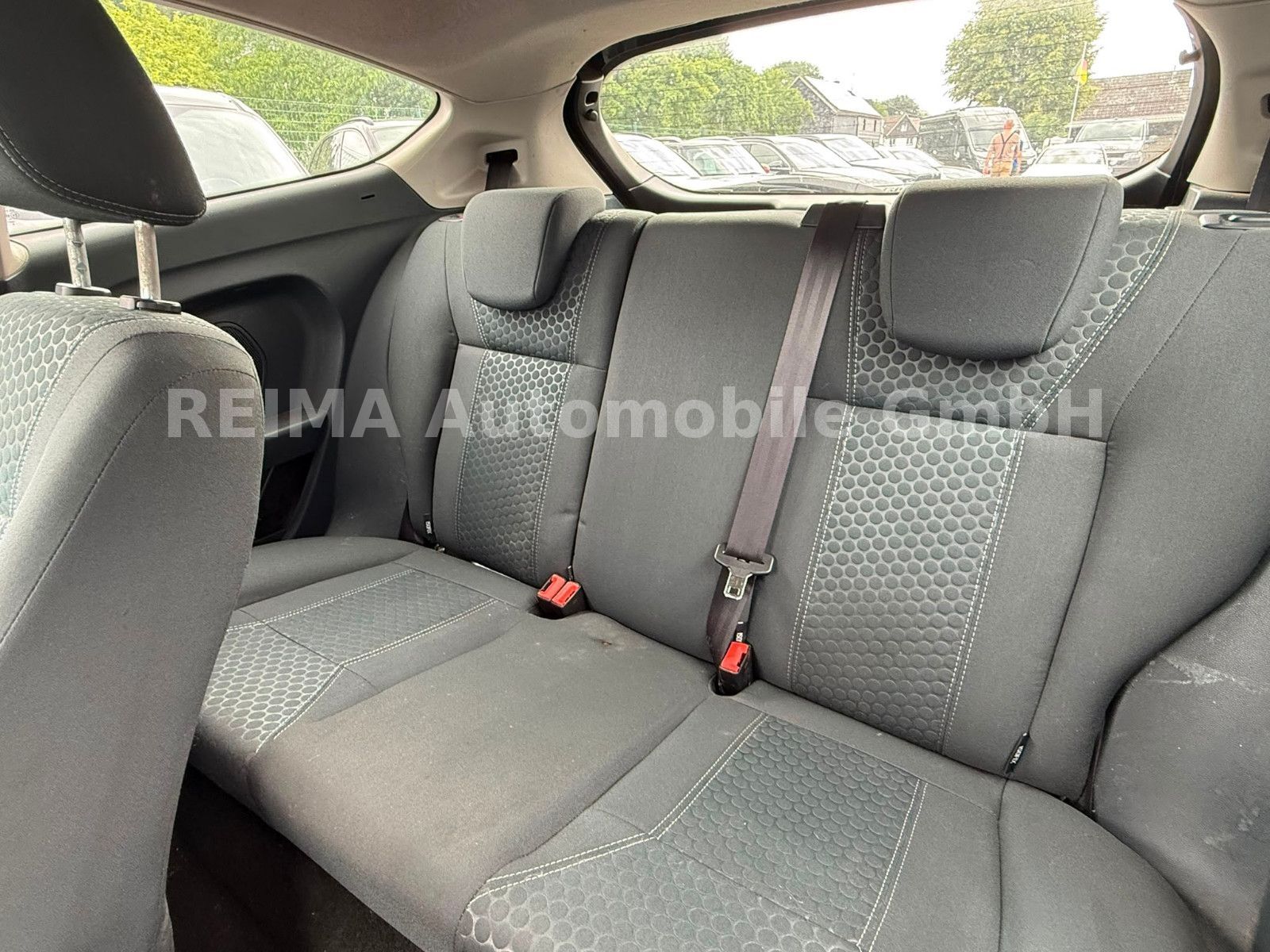 Fahrzeugabbildung Ford Fiesta 1,6TDCI  Titanium, Klimaautomatik