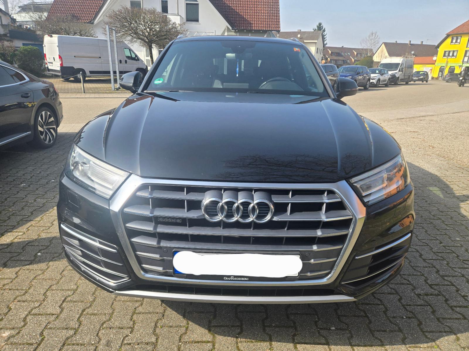 Audi Q5 45 TFSI quattro sport S Line 2.0 Benzin