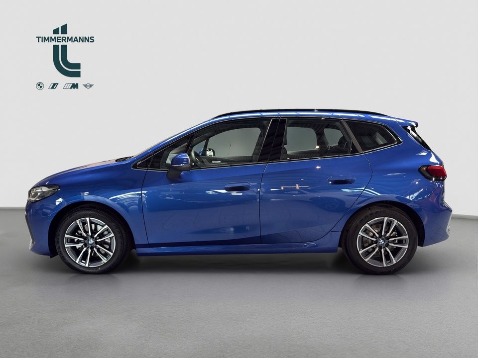 BMW 220 Active Tourer - Bild 2