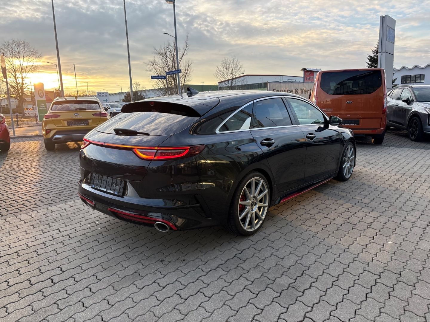 Fahrzeugabbildung Kia ProCeed GT 1.6 VerkehrszeichenERK Kamera LED