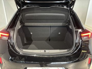 Fotografie 11 des Opel Corsa 1.2 Direct Injection Turbo GS