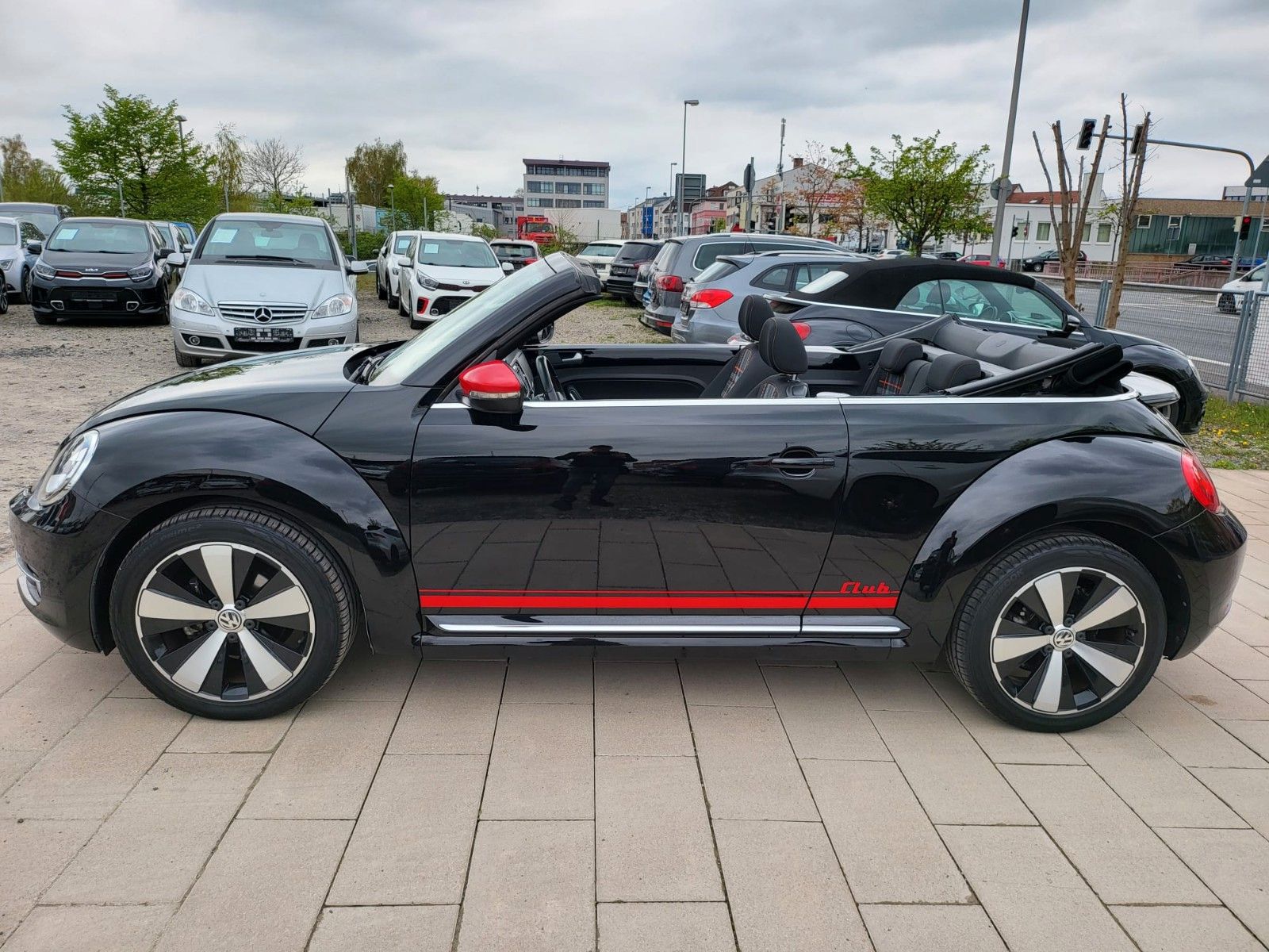 Volkswagen Beetle Cabriolet Club BMT foto 3