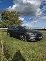Ford Mondeo Vignale PowerShift 2.0 TDCI - Ford Mondeo: Powershift