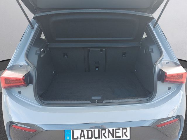 Born 150 kW Navi Digitales Cockpit, LED,ACC,PDC