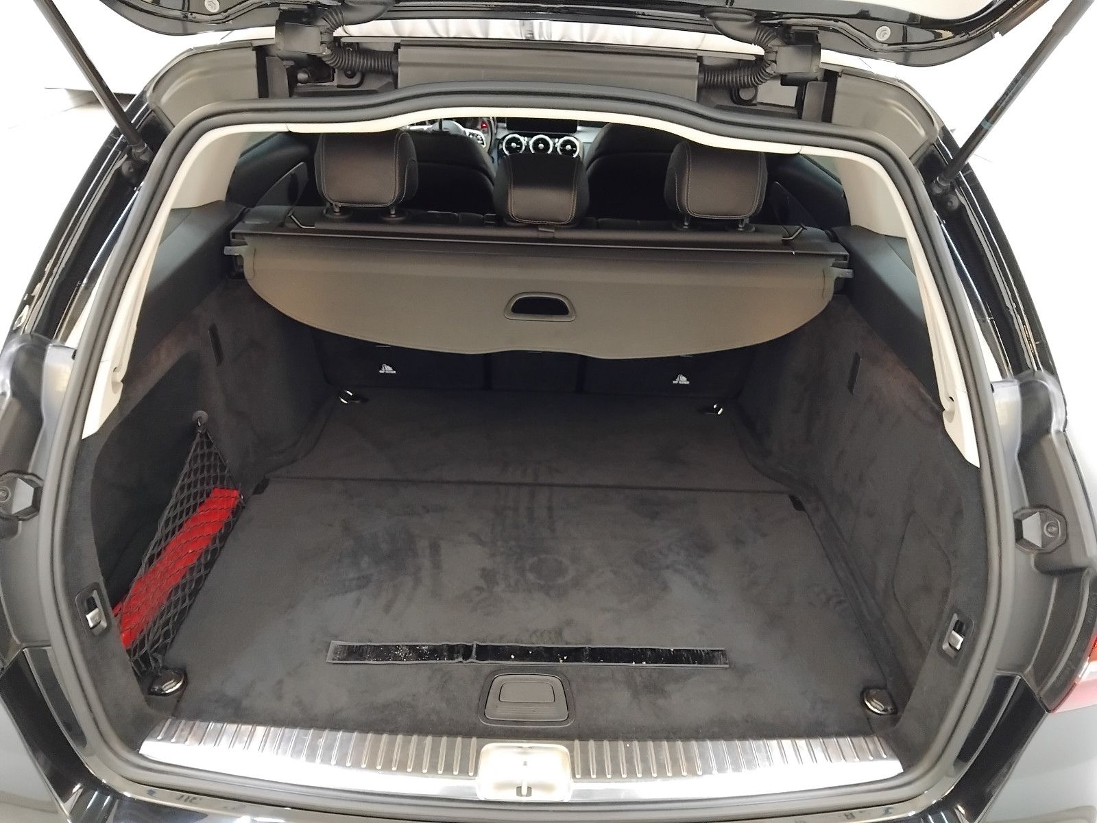 Mercedes-Benz C 220 (10/2019, Diesel)