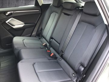 Audi Q3 - 10