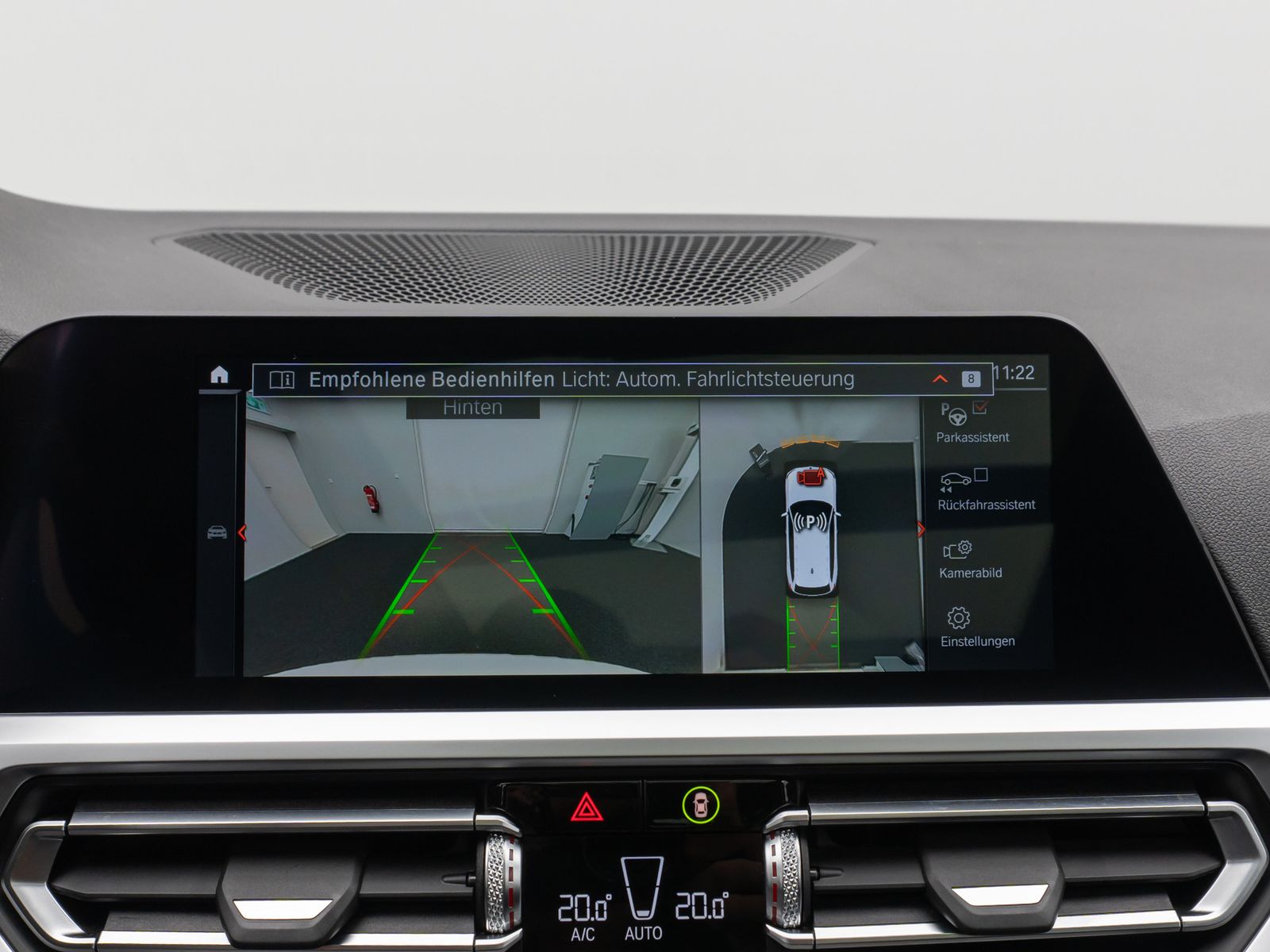 Fahrzeugabbildung BMW 320d xD Sport Line Panorama Laser 360° HUD HiFi