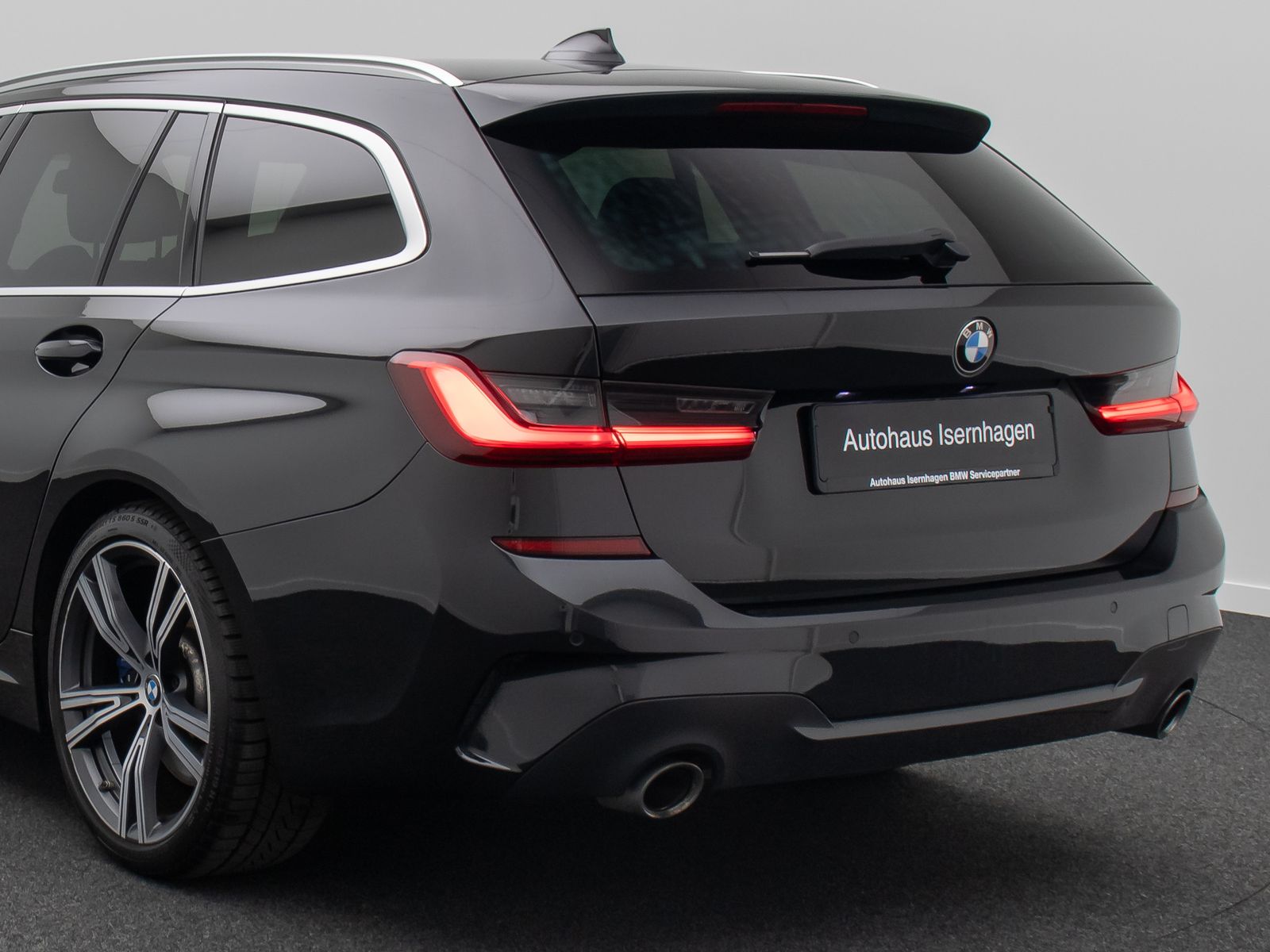 Fahrzeugabbildung BMW 330d M Sport DAB LED DrivAssis Individual 19Zoll