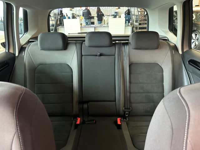 Volkswagen Golf Sportsvan VII Highline *LED*ACC*AHK*