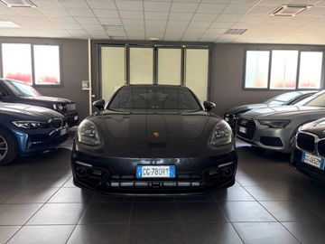 Porsche Panamera - 2