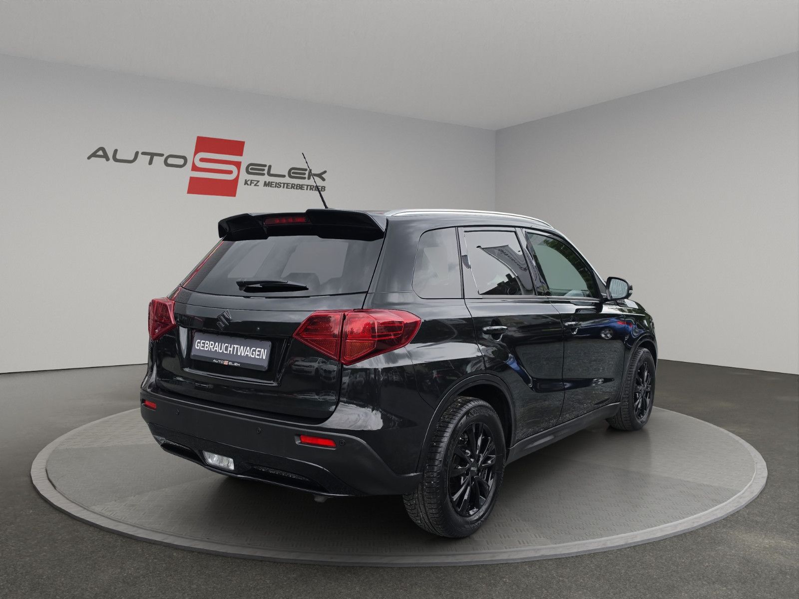 Fahrzeugabbildung Suzuki Vitara 1.4 Comfort+ 4x4 Automatik Panoramadach