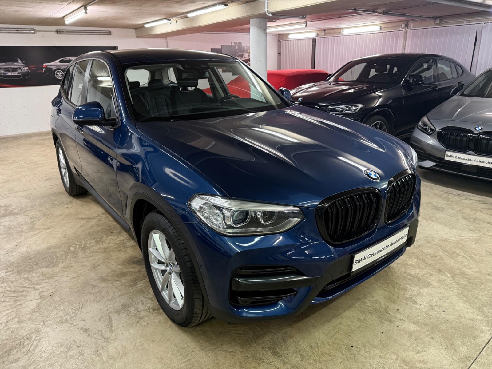 BMW X3 20i,Leder,Sportsitze,el.AHK,Alarm,Kamera,1.Hd