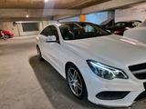 Mercedes-Benz Mercedes E500 AMG Line V8 Bi-Turbo - Mercedes-Benz E 500: Coupe